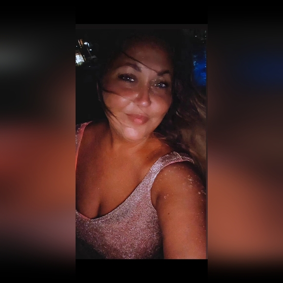 Meet your Posher, Anna AKA Anya The Hustler Or Million Dollar Baby🤪💕🤣 - Picture 14 of 15